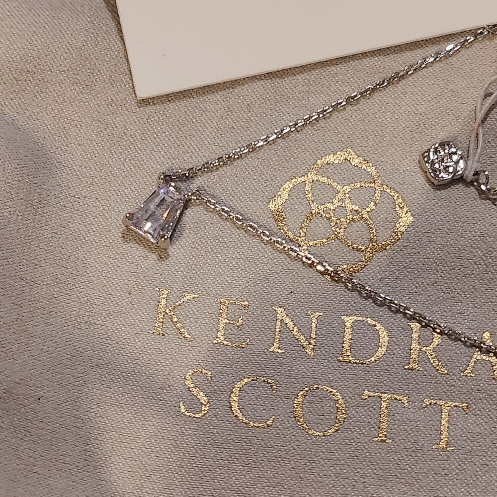 Reserved KENDRA SCOTT Blair NWT